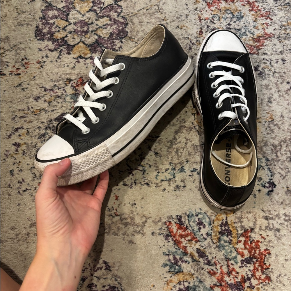 Converse Low Rise Platform Leather